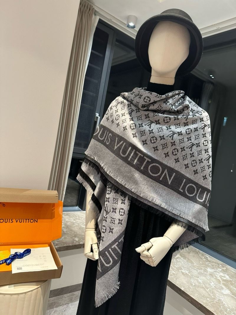 Louis Vuitton Scarf